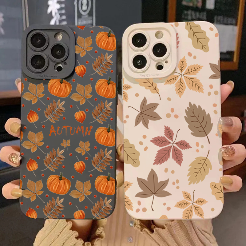 Retro Maple Leaf Pattern Phone - Samsung Galaxy S24 review and price